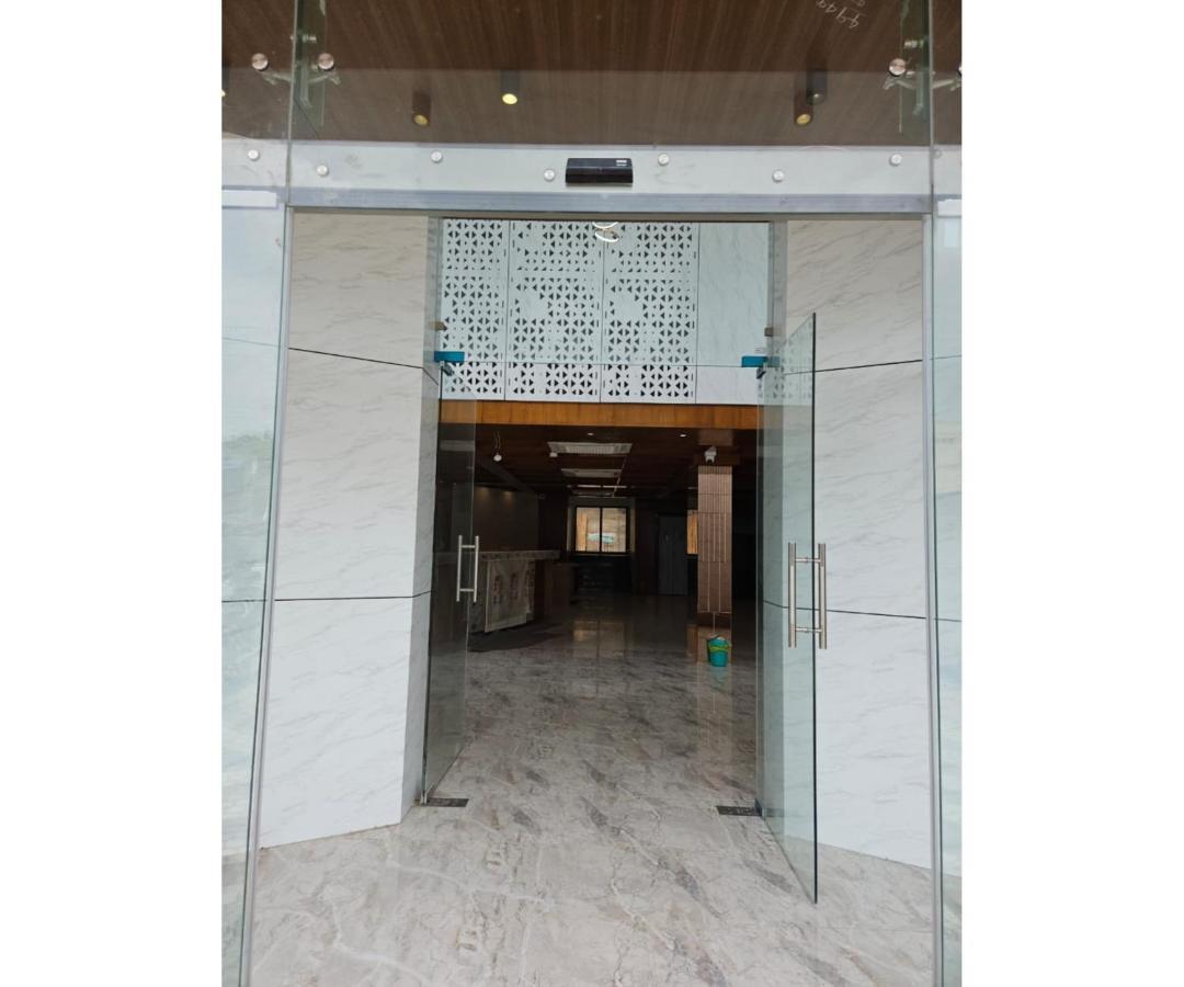 Lords Eco Inn, Ambaji Exterior photo