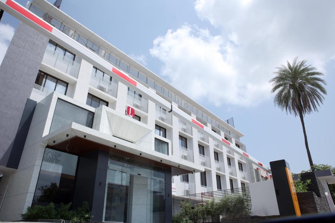 Lords Eco Inn, Ambaji Exterior photo