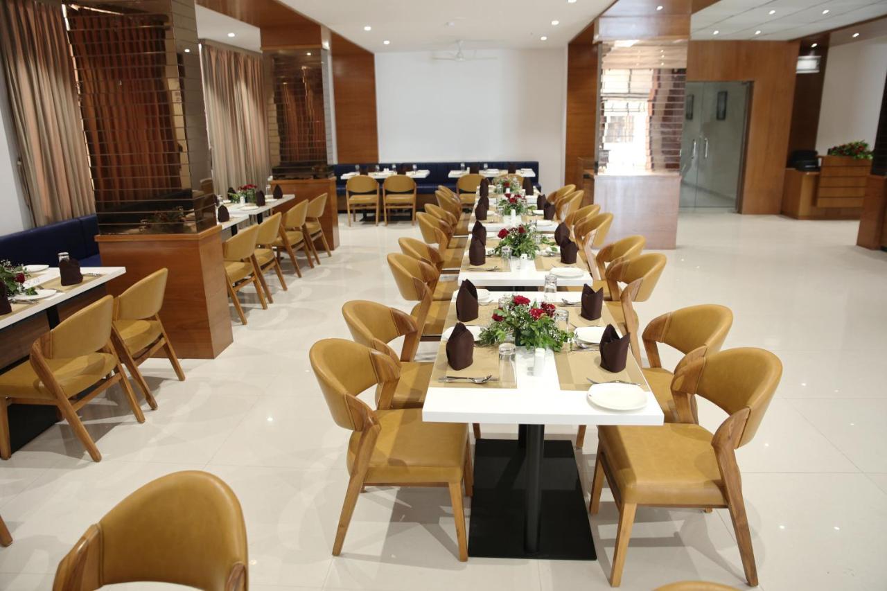 Lords Eco Inn, Ambaji Exterior photo