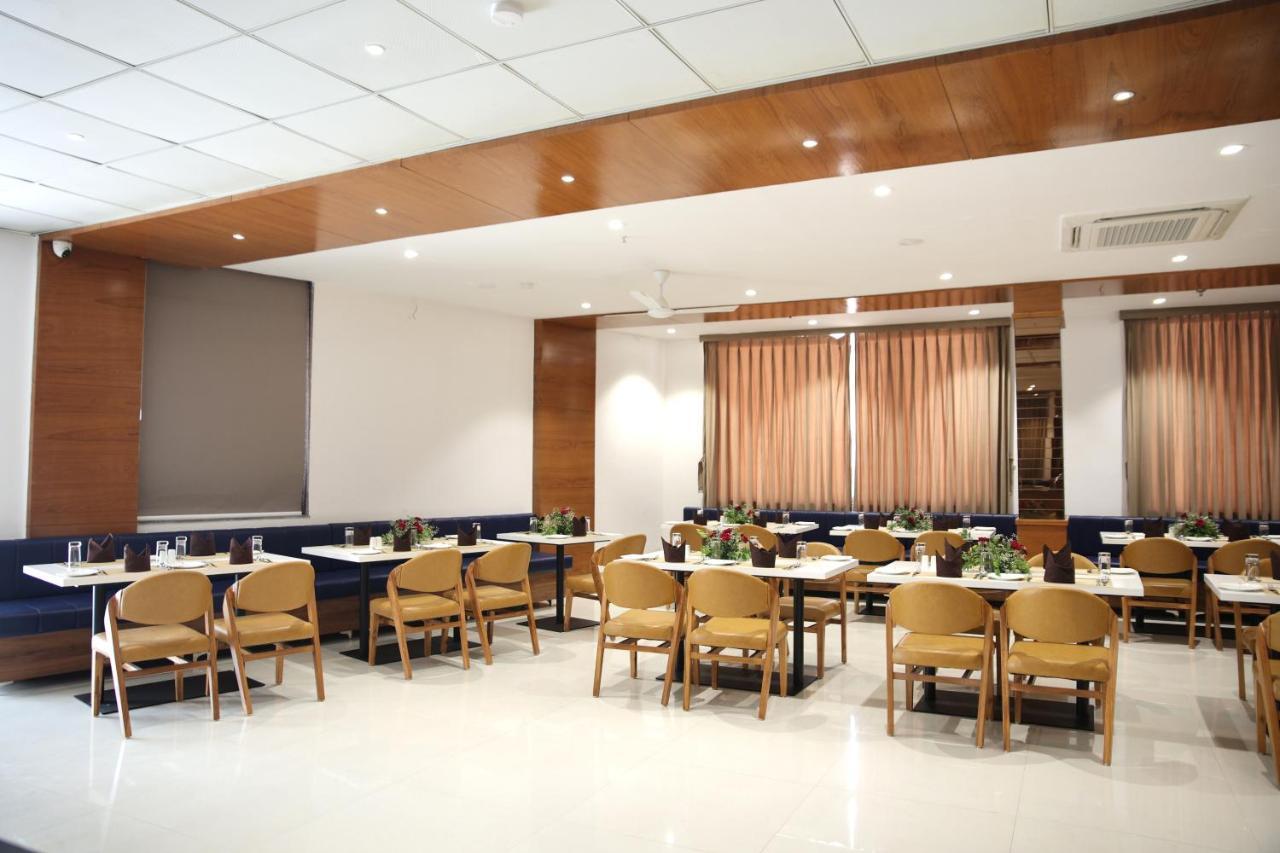 Lords Eco Inn, Ambaji Exterior photo