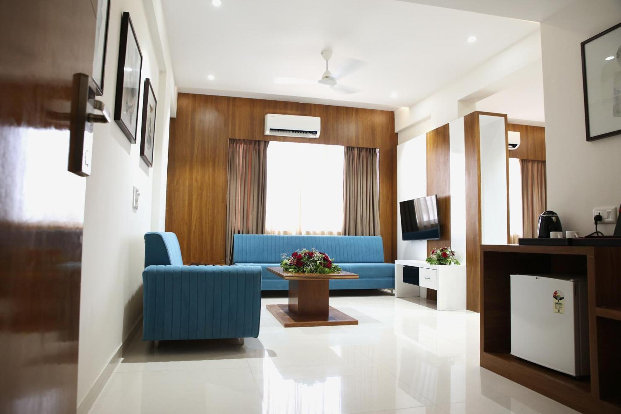 Lords Eco Inn, Ambaji Exterior photo