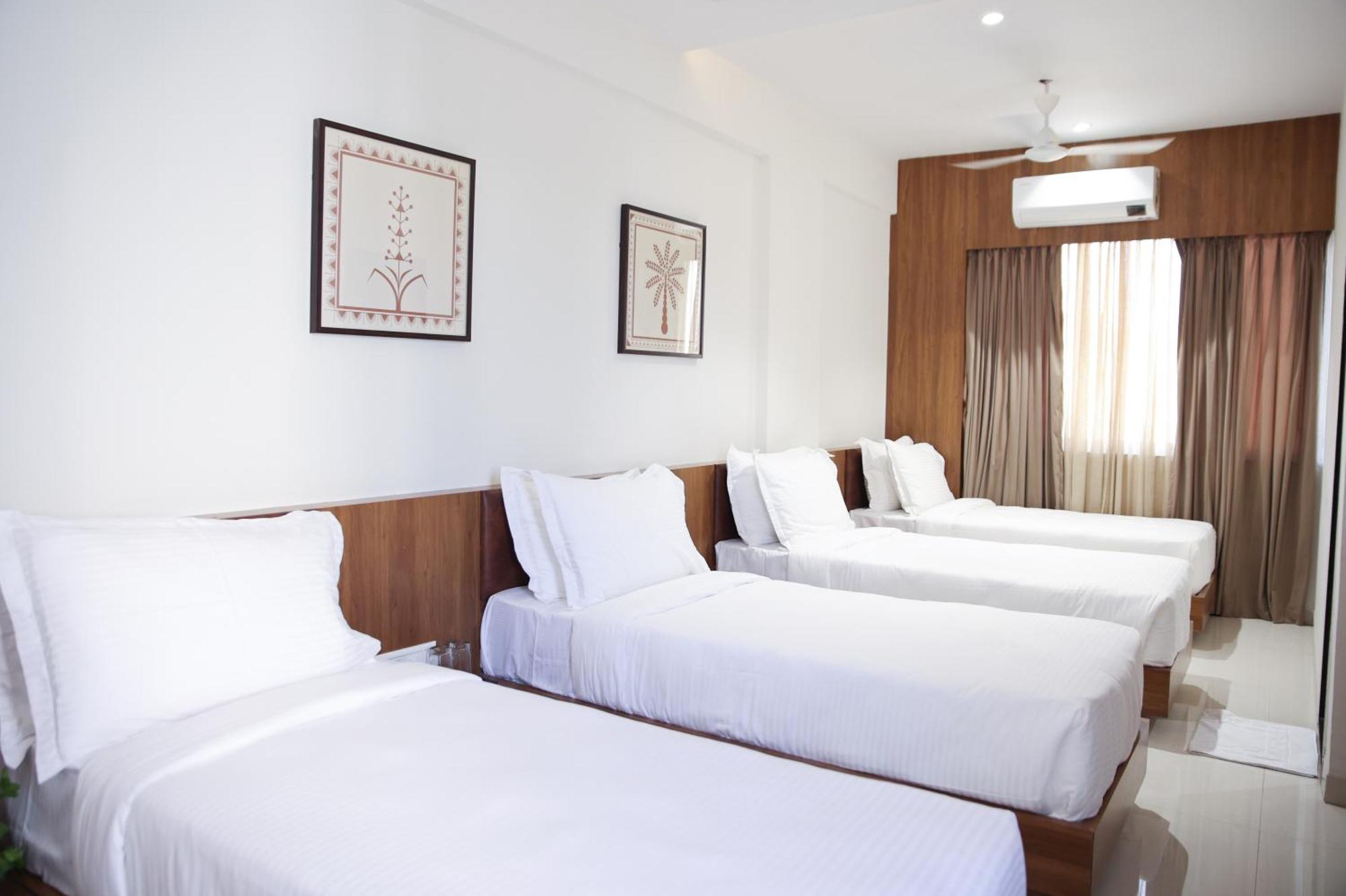 Lords Eco Inn, Ambaji Exterior photo