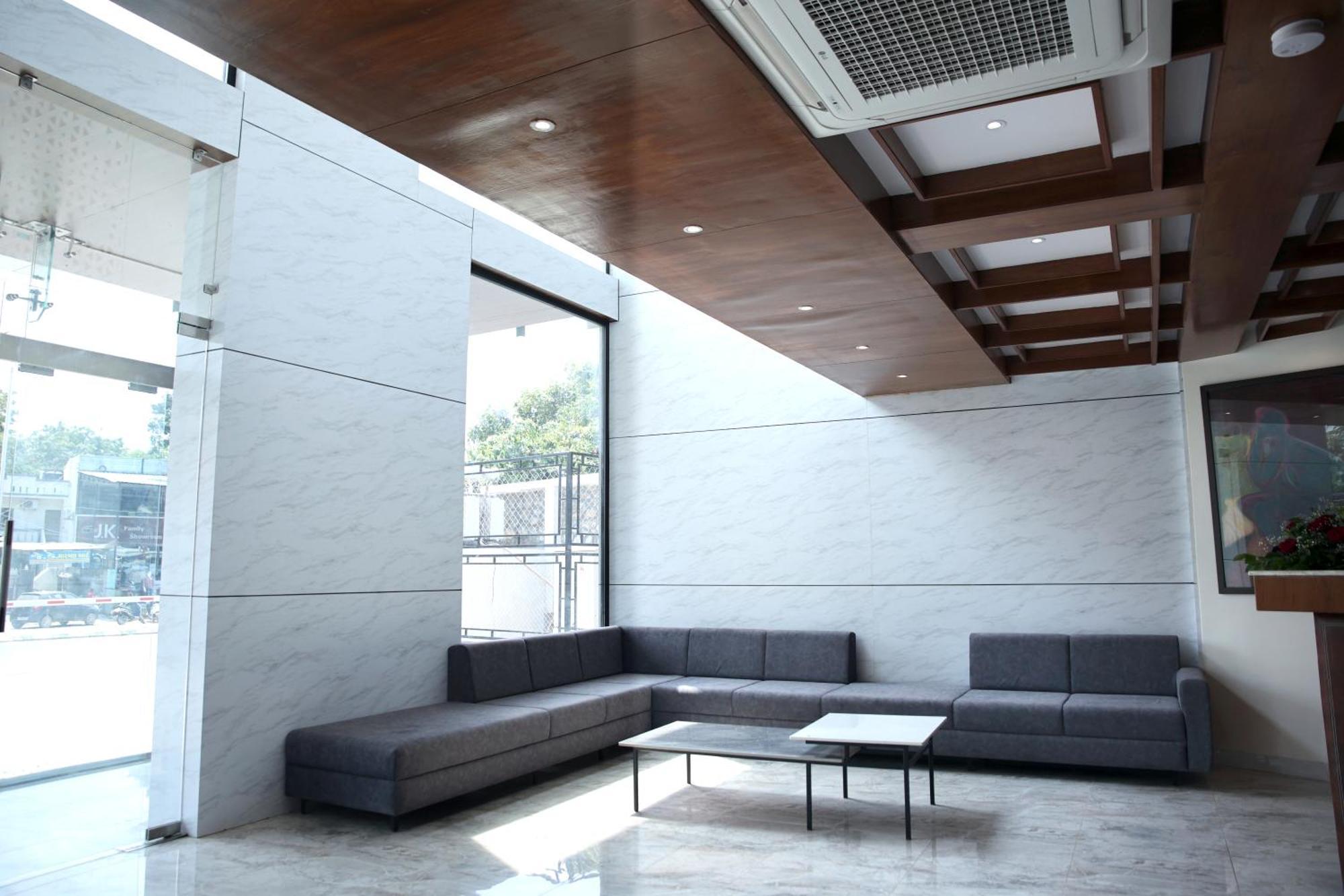 Lords Eco Inn, Ambaji Exterior photo