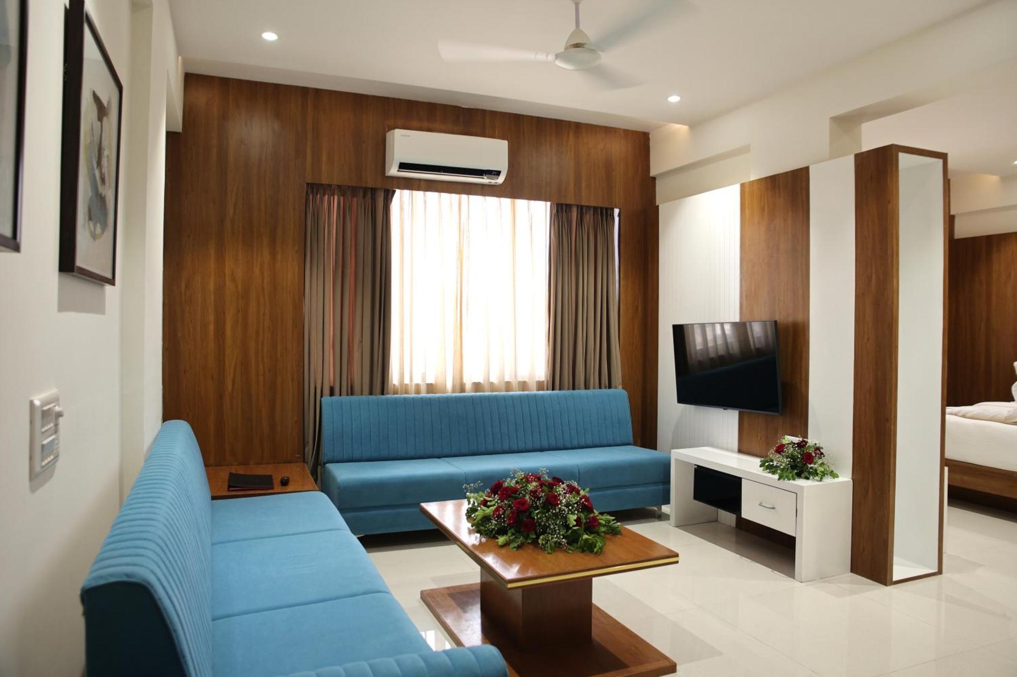 Lords Eco Inn, Ambaji Exterior photo